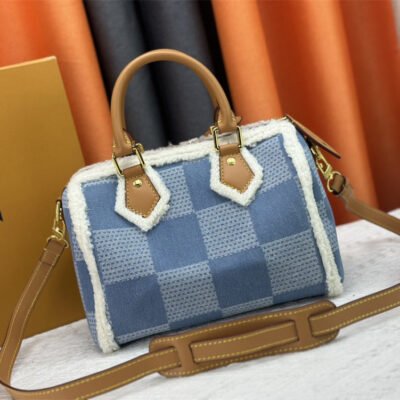 Premium Luxury Bag<br>Stylish, Durable & Perfect for Any Occasion