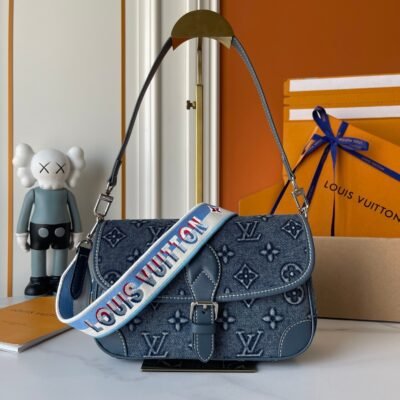 Premium Luxury Bag<br>Stylish, Durable & Perfect for Any Occasion