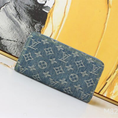 Premium Luxury Bag<br>Stylish, Durable & Perfect for Any Occasion