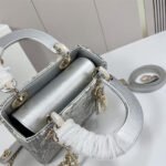 Nội dung đoạn văn bản của bạn (4)