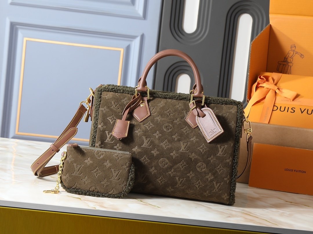 Premium Luxury Bag<br>Stylish, Durable & Perfect for Any Occasion