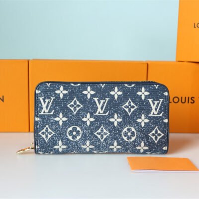 Premium Luxury Bag<br>Stylish, Durable & Perfect for Any Occasion