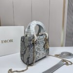 Nội dung đoạn văn bản của bạn (4)