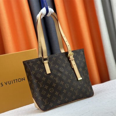 Premium Luxury Bag<br>Stylish, Durable & Perfect for Any Occasion