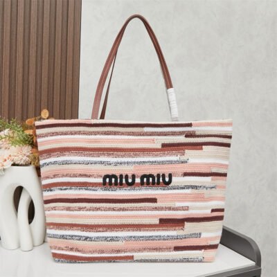 Premium Luxury Bag<br>Stylish, Durable & Perfect for Any Occasion