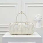 Nội dung đoạn văn bản của bạn (4)