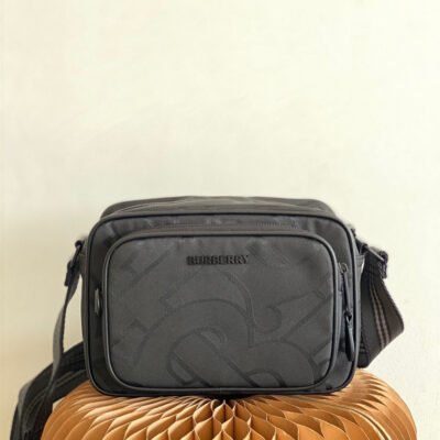 Premium Luxury Bag<br>Stylish, Durable & Perfect for Any Occasion