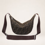 Luxury Crescent Shoulder Bag with Adjustable Strap – Minimalist Designer Crossbody Purse for Everyday Chic