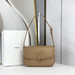 Nội dung đoạn văn bản của bạn (4)