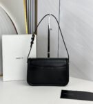 Nội dung đoạn văn bản của bạn (4)