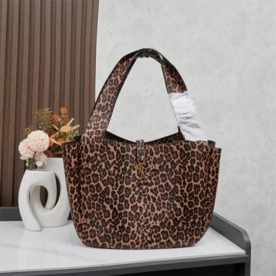 Premium Luxury Bag<br>Stylish, Durable & Perfect for Any Occasion